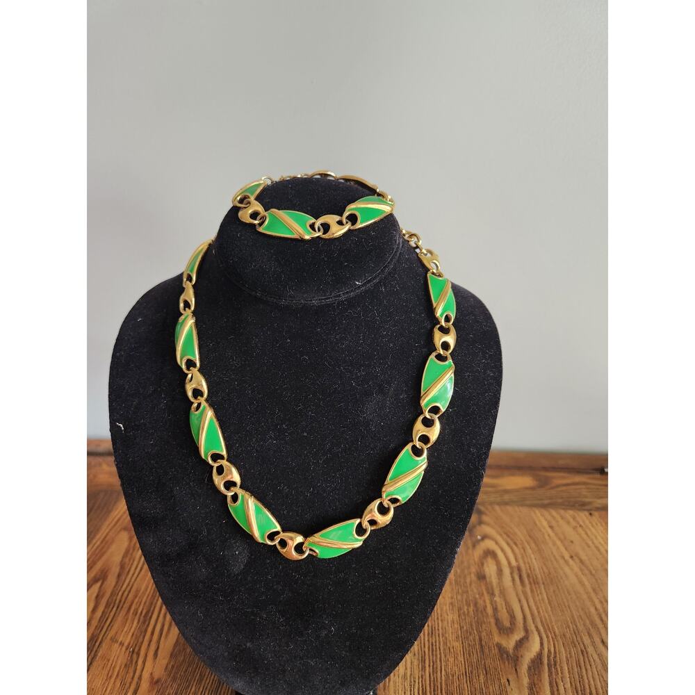 Vtg Monet Gold Tone/Green Enamel Necklace Bracelet Set